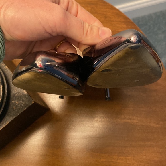 Pumps, patent leather black and silver - Enzo Angiolini - Picture 8 of 8